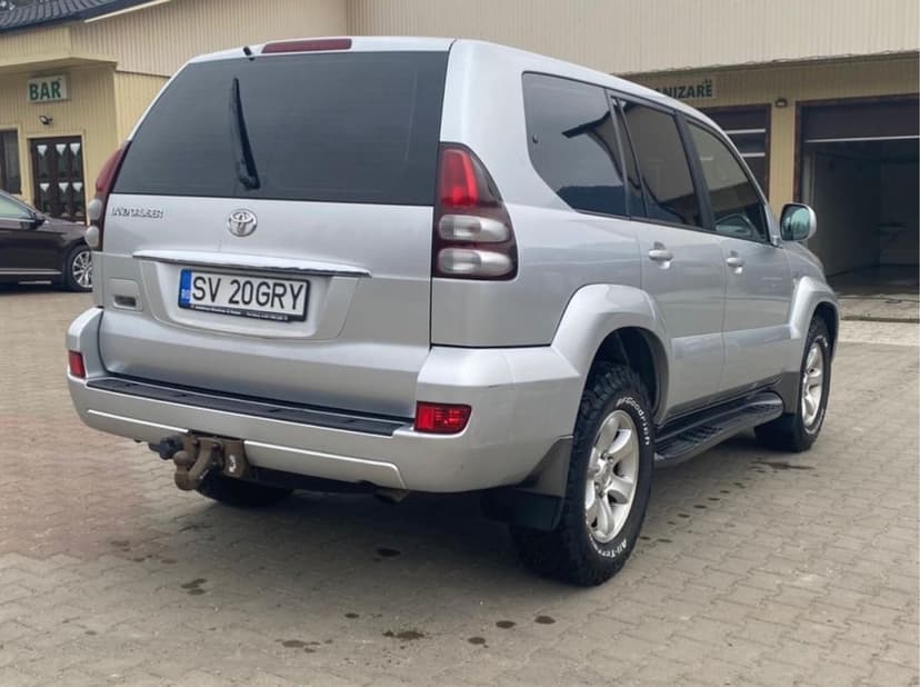 Toyota Land Cruiser/7 locuri /Cauciucuri noi/Accept variante