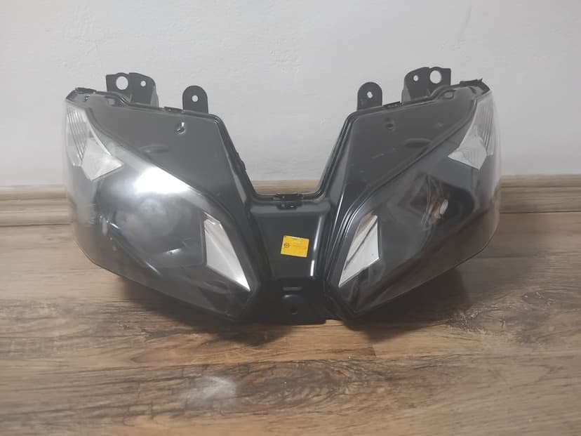 Far Kawasaki zx6r 636