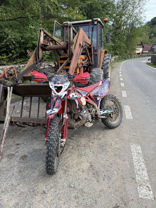 Vand beta 300rr 2t an 2017 pret fix