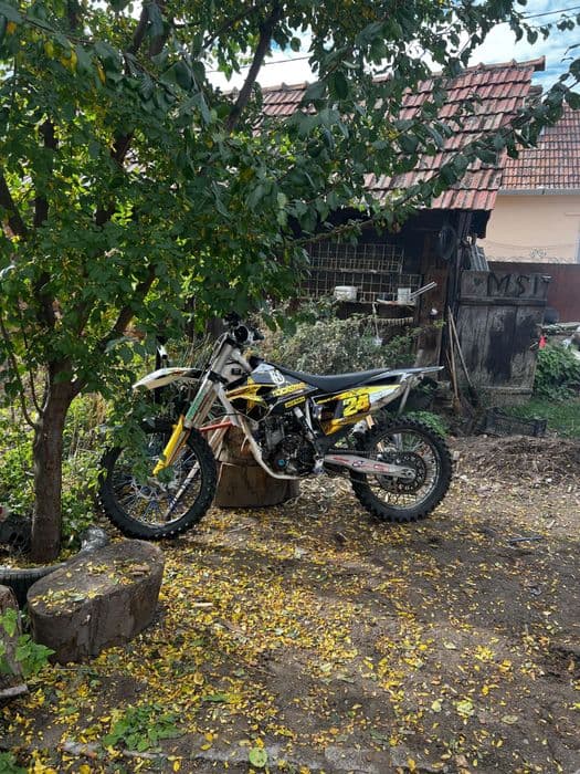 Husqvarna fc 250   CITITI CU ATENTIE