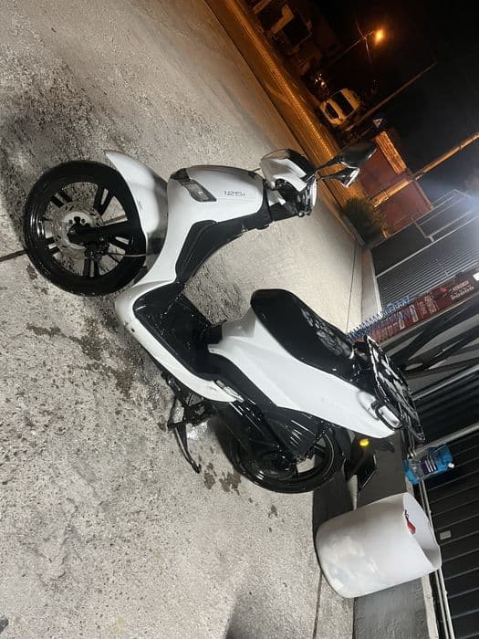 Scutere Peugeot 125 import