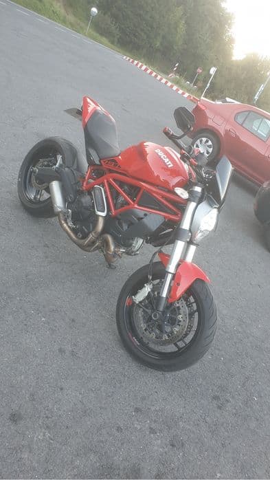 Ducati monster 797 in stare perfecta