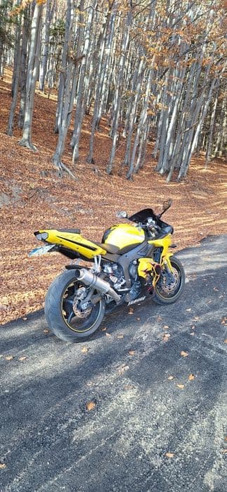 Yamaha R6 ediție Rossi