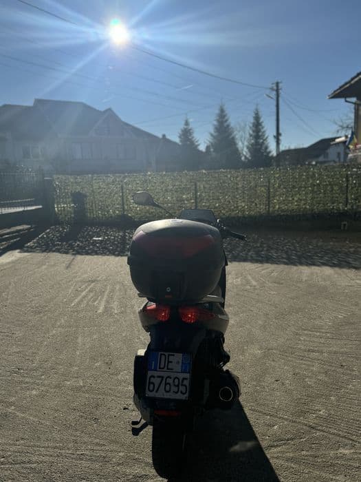 Aprilia sportCity 200cc