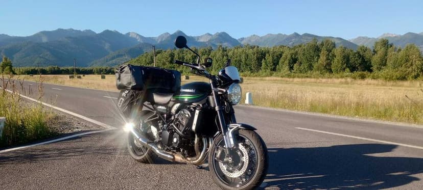 Kawasaki Z900RS Retro-Sport Modern Classic