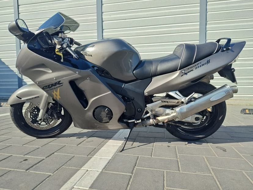 Vând Honda CBR 1100 XX