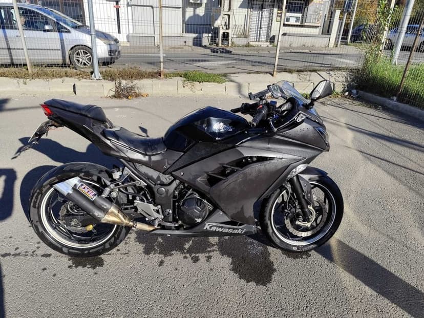 Kawasaki ninja 300