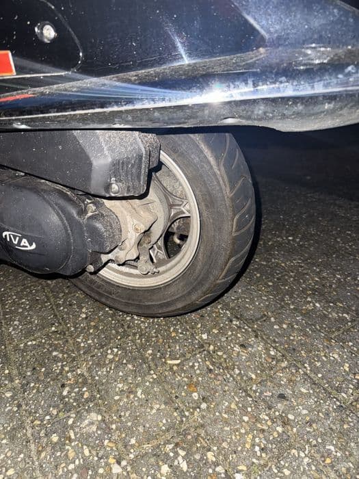 Retro Scuter iva import