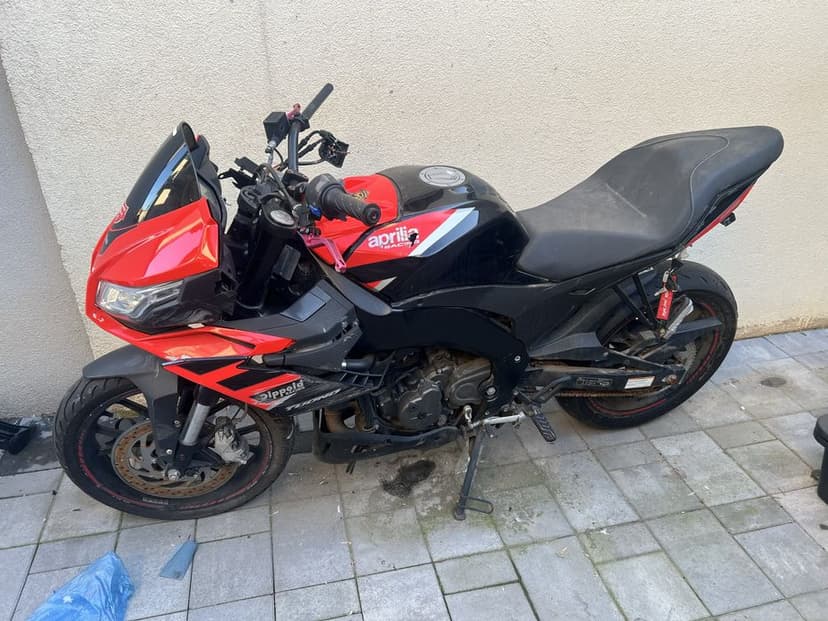 Aprilia tuono 125 rs4 125