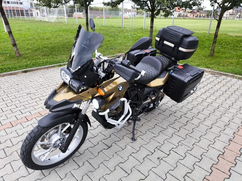 BMW 800cm3 , 2011 ,ABS