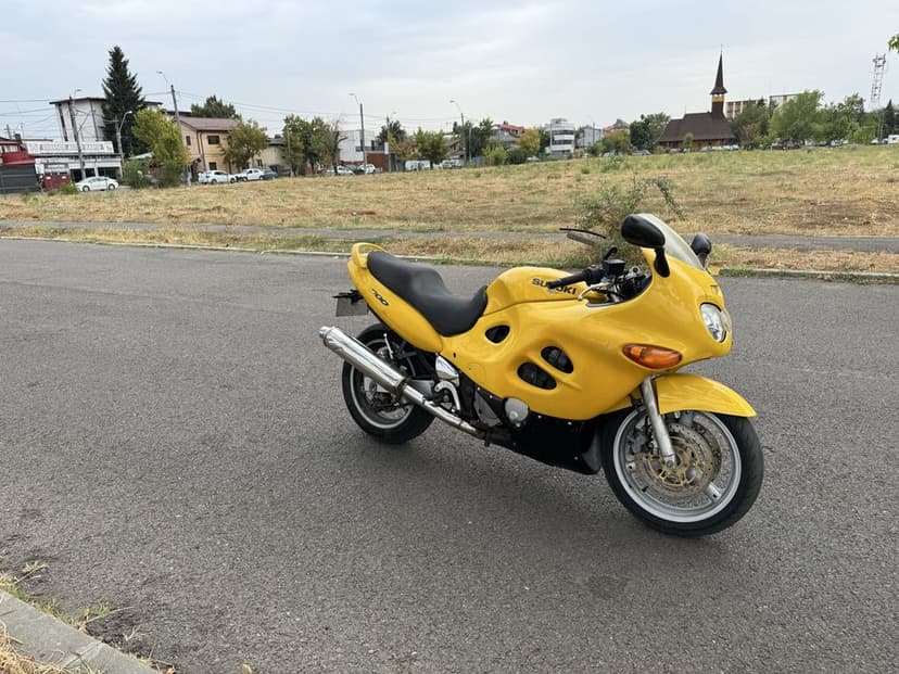 Suzuki gsx 600 f Katana. Vand sau schimb