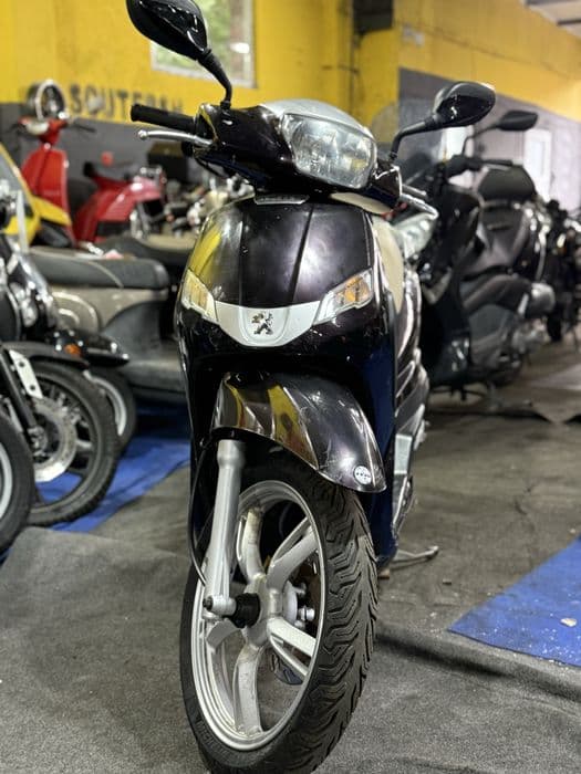 Vand scuter Peugeot Tweet