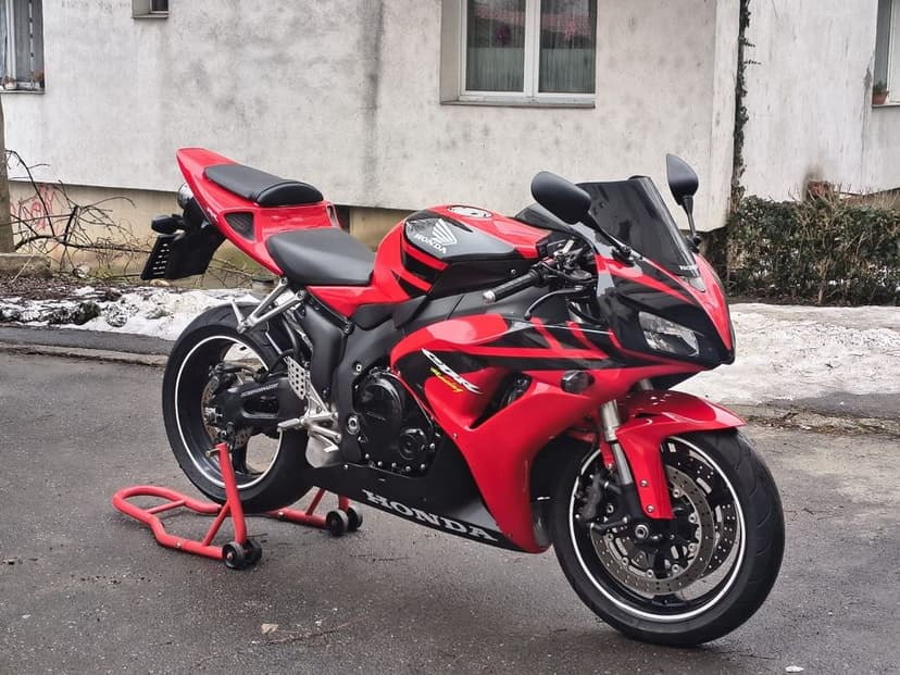 Honda CBR 1000 rr SC57 Fireblade impecabil