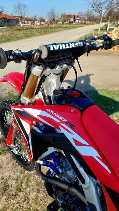 Honda crf 250r 2021