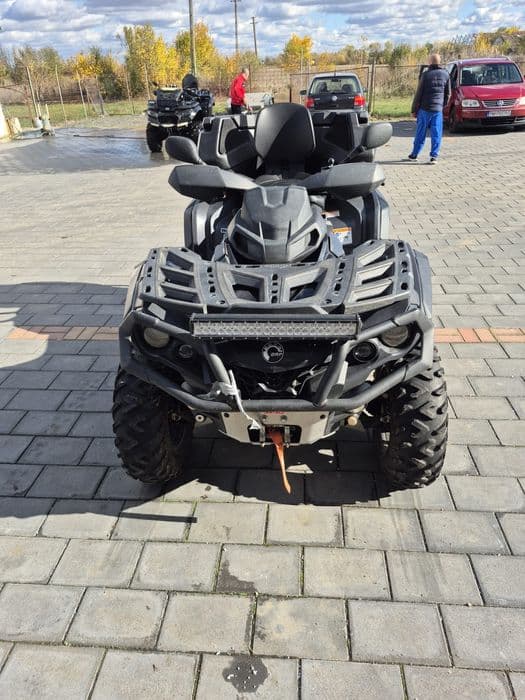 Vând Can Am Outlander Max, 5300 km