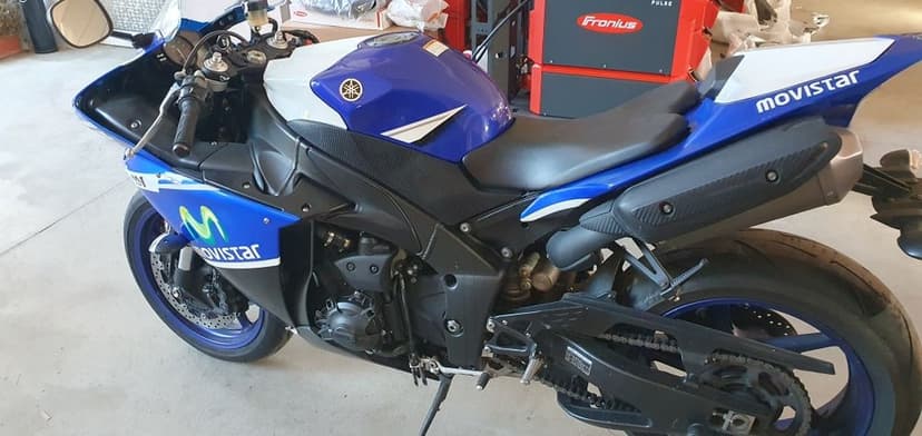 Set complet carene Yamaha R1 RN225