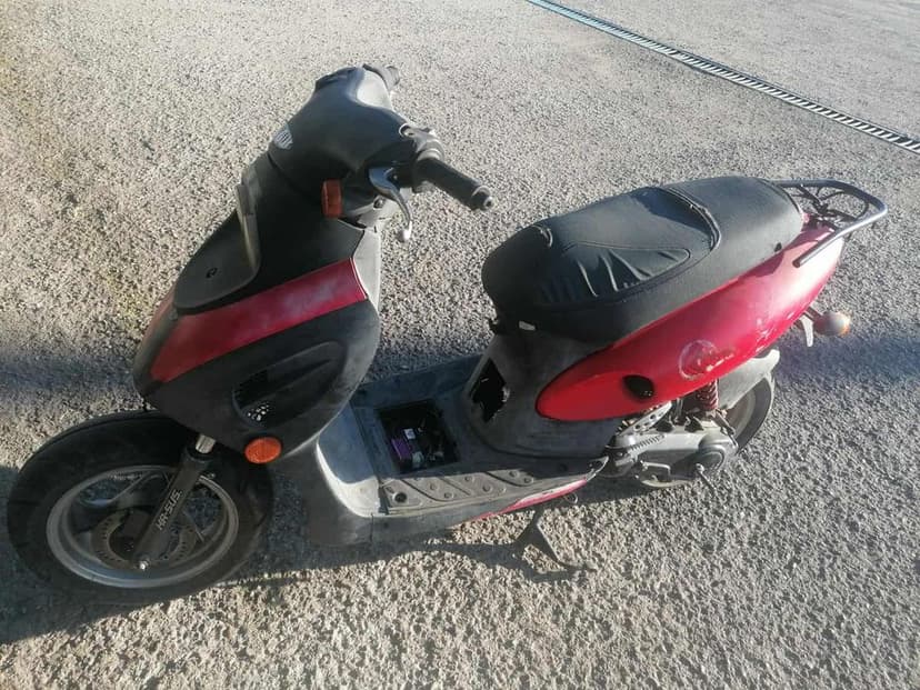 Scuter de vânzare sau la schimb