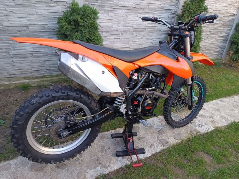 Alfarad t7 200 cc impecabil