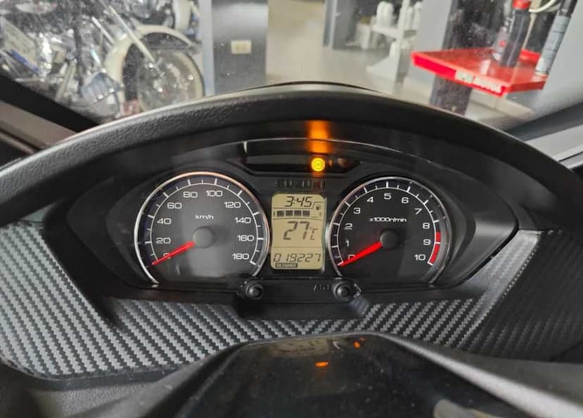 Suzuki Burgman 400 an 2021