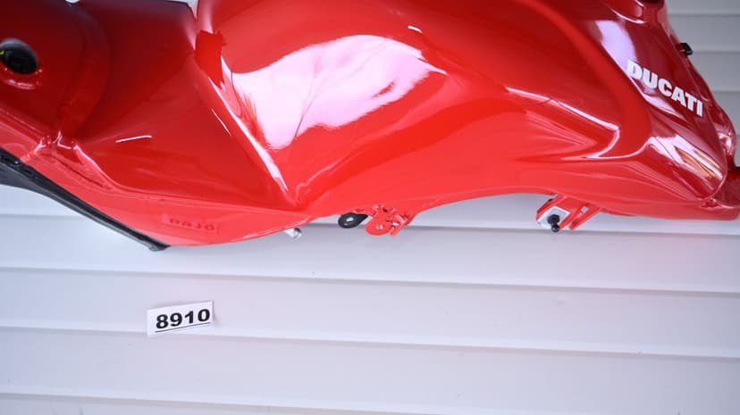 Ducati Panigale V4 2022 2024 Rezervor benzina replica Francesco