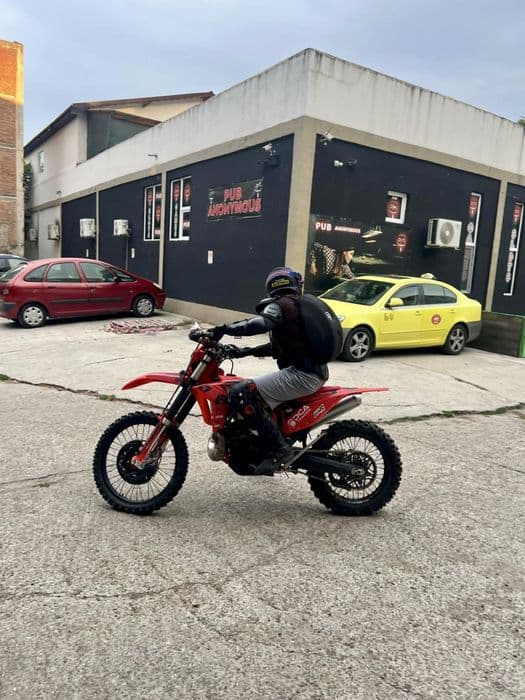 De vanzare Beta rr 300