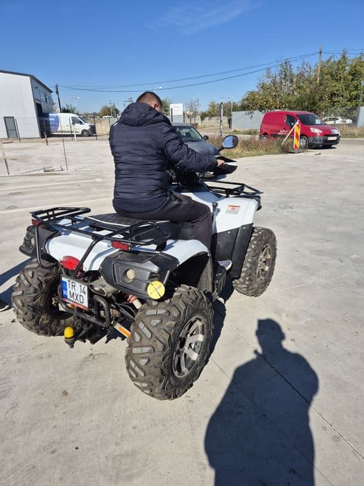 Vând ATV LINHAI permis 16 ani
