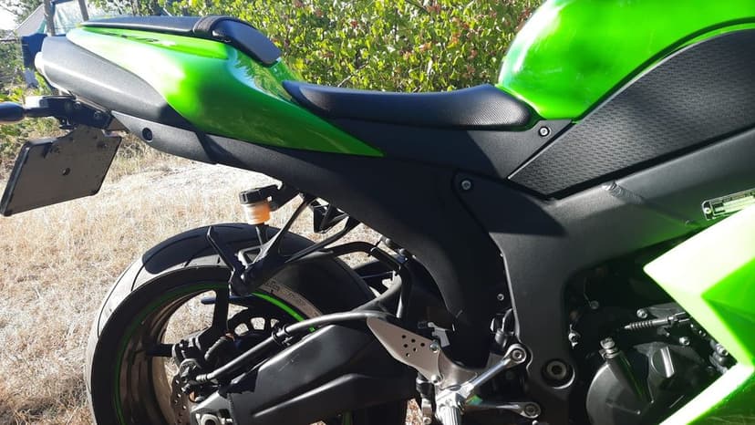 Vând / Schimb Kawasaki Ninja