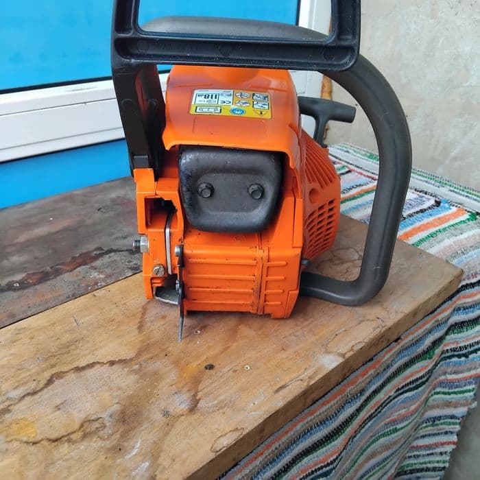 Husqvarna 142  de 2,6 cp