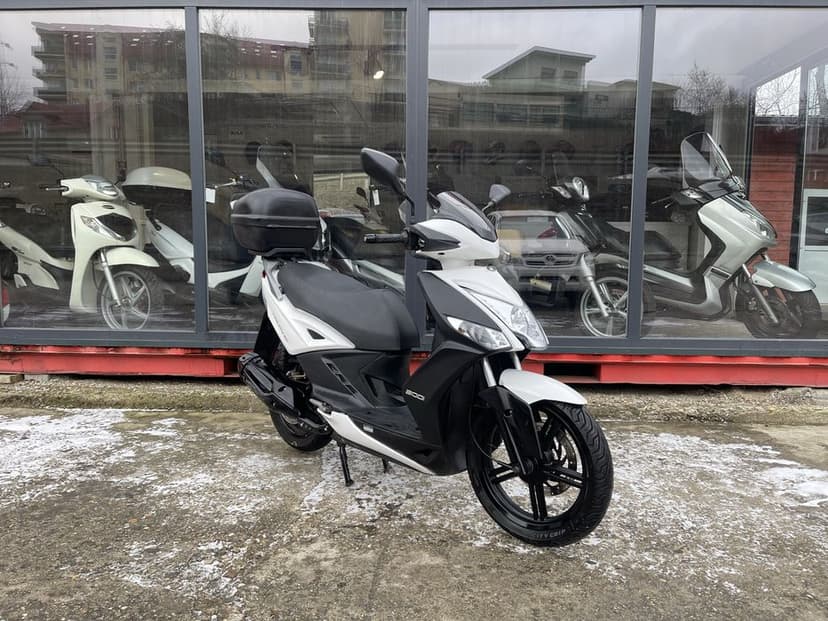 Scuter Kymco Agility 200 cm -GARANTIE-