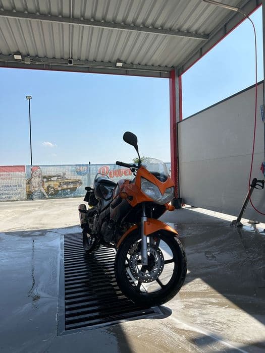 Vand sau Schimb cu cross Honda Cbr 125
