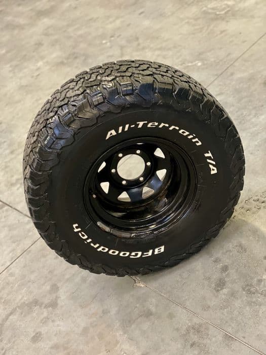 Set 4 roti BFGoodrich KO2 33x12.5R15 + Jante ET -50 6x139.7