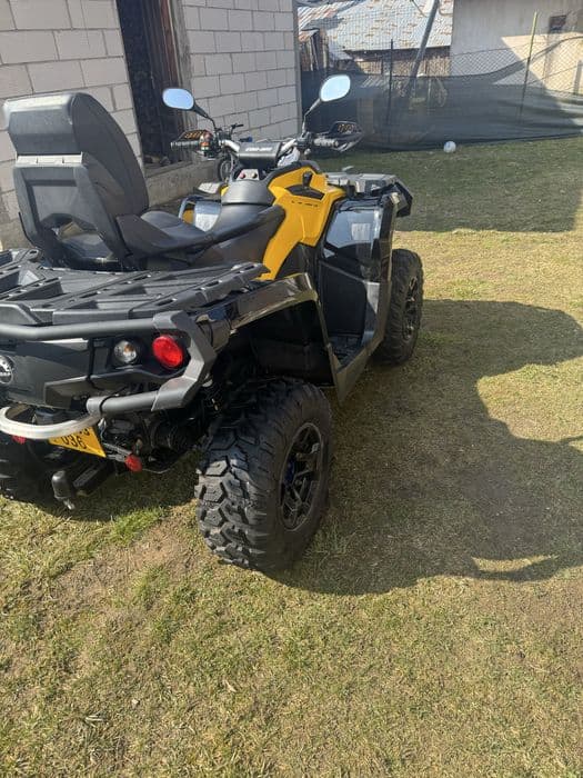 ATV Can am Outlander
