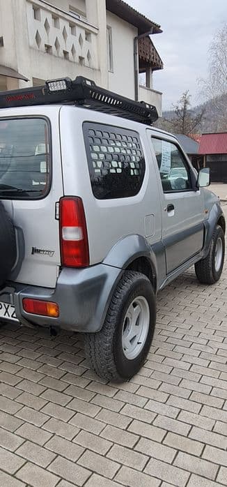Protectie geamuri spate suzuki jimny