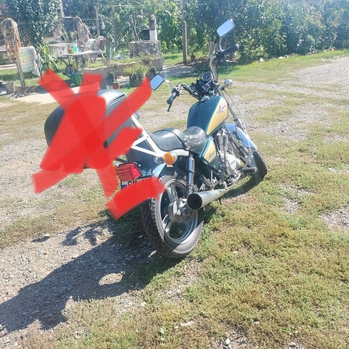 Vănd matocicletă Daelim 125 cc
