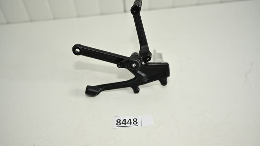 Ducati Panigale V4 2018 2024 Suport scarita stanga cu pedala