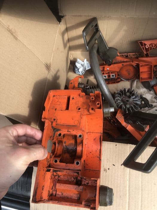 Husqvarna 40 (piese)