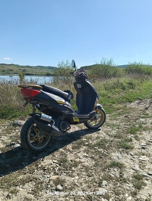 Yamaha Aerox 50. Se vinde urgent!