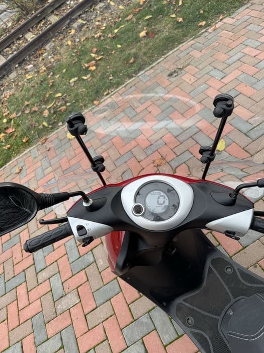 Yamaha Neos 49 cm3 , nu necesita permis de conducere