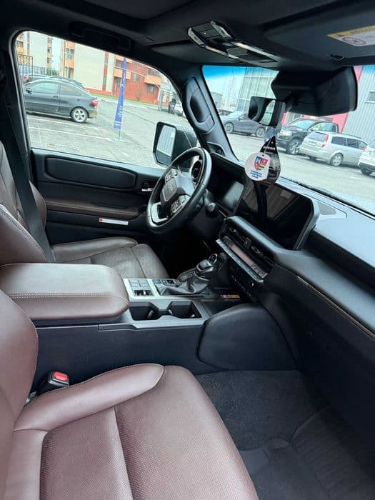 Vand Toyota LandCruiser 2.8 diesel, 2024
