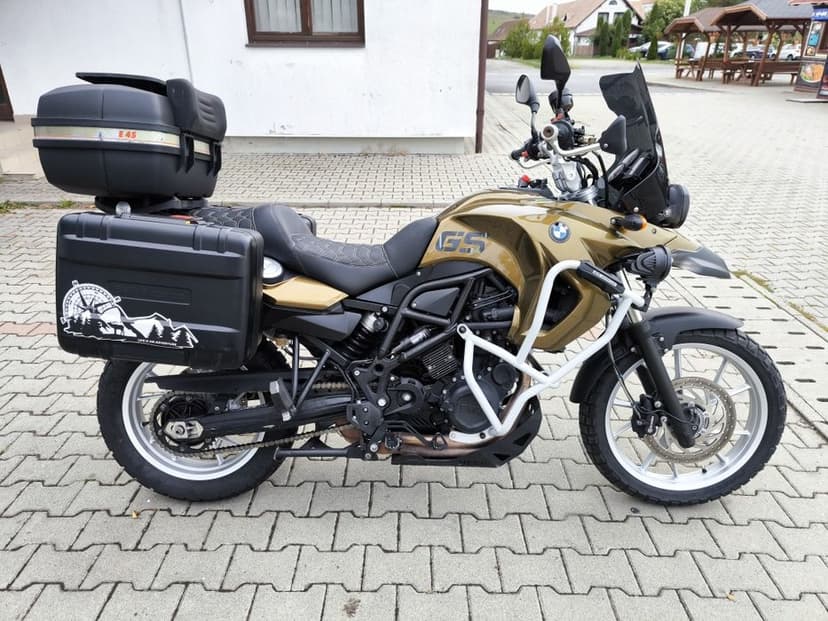 BMW 800cm3 , 2011 ,ABS