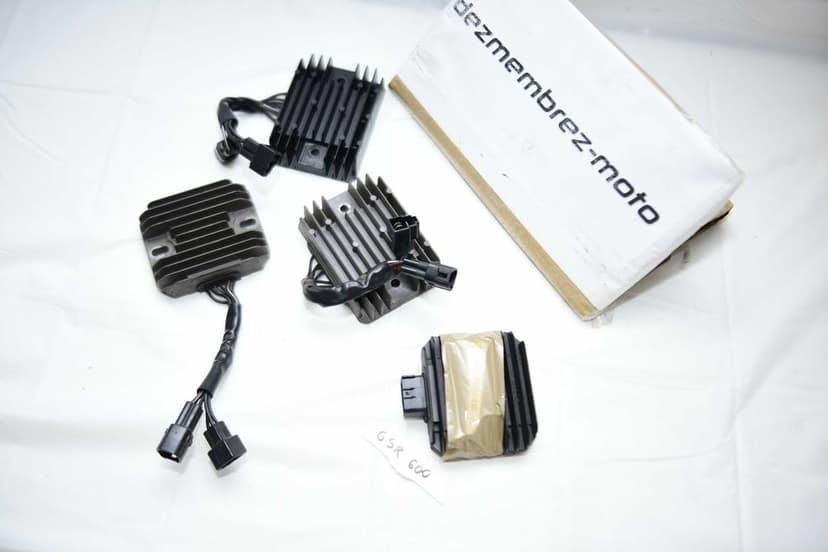 Releu incarcare original Suzuki GSXR K6 K7 K8 K9 L0 L1 600  1000 VL800