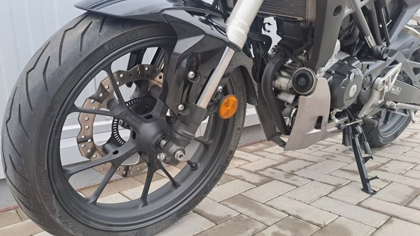 MotoFly Ploiesti vinde Honda Cb125R an 2019