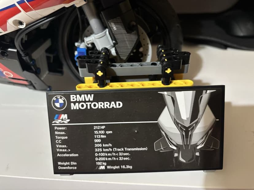 Vand bmw s1000rr lego tehnic identic facut