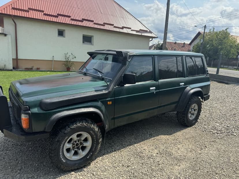 Nissan Patrol y60