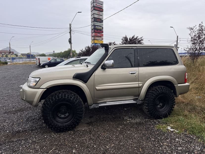 Nissan Patrol y61 SAFARI- Unicat ! 4500 benzina!/ SCHIMB