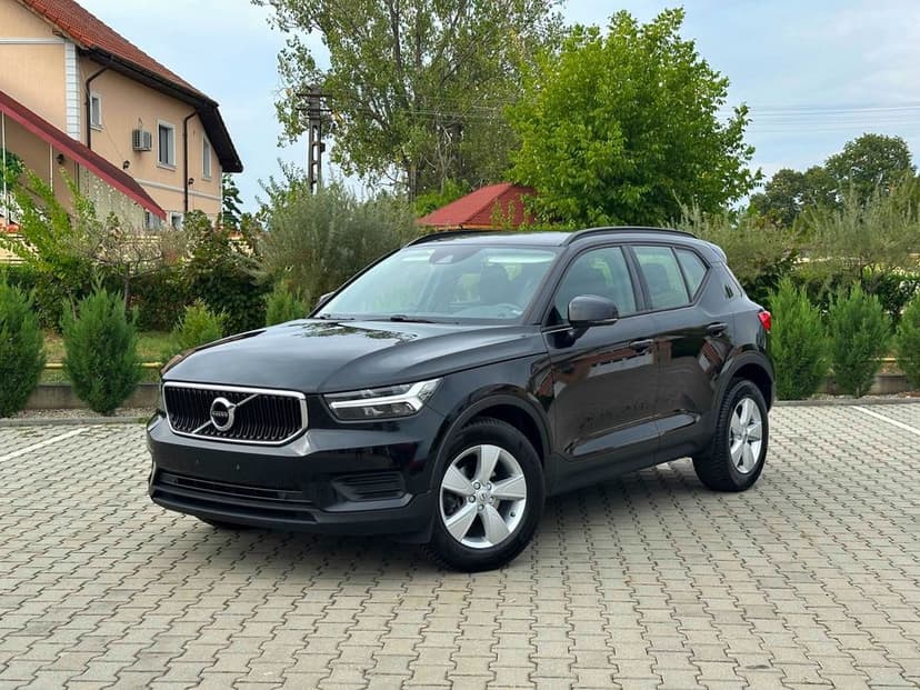 VOLVO XC40 2.0D3 150cp Euro6 *07/2020* Automat/KINETIC Model/Impecabil
