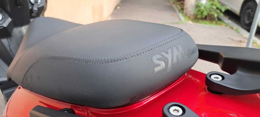 Sym Jet 4 RX 50  / 2024 / Import Germania/ Carte RAR / Garantie / Rate