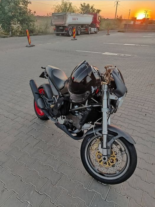 Proprietar vând urgent Ducati Monster S4 2003