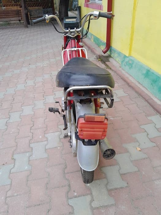 Moped first bike activ