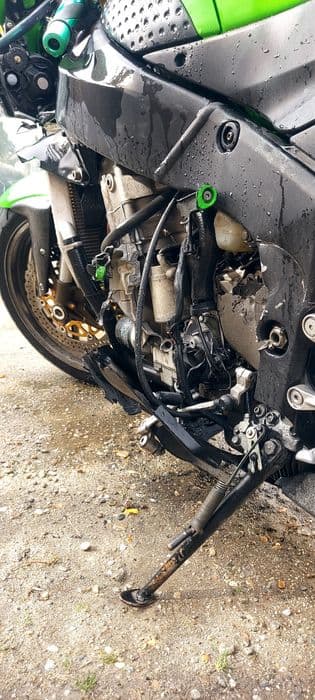 Kawasaki Ninja ZX6-R  636   2005